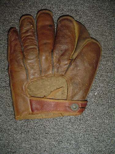 Early 1900's Reverse Strap Crescent Glove Back